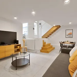 Mezzanine Des Invalides Apartment